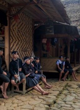 Menjaga Napas Hutan Nusantara Melalui Pengakuan Hak Atas Tanah Masyarakat Adat