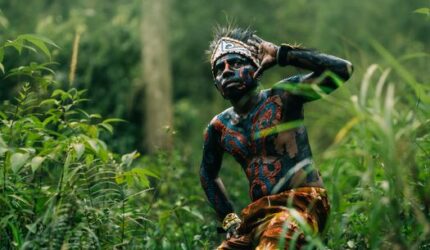 Menjaga Akar Tradisi Melalui Pengakuan Hak Tanah Adat bagi Kejayaan Lingkungan Indonesia