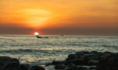 Menyelami Harmoni Kehidupan Masyarakat Pesisir Nusantara yang Tangguh dan Berkelanjutan